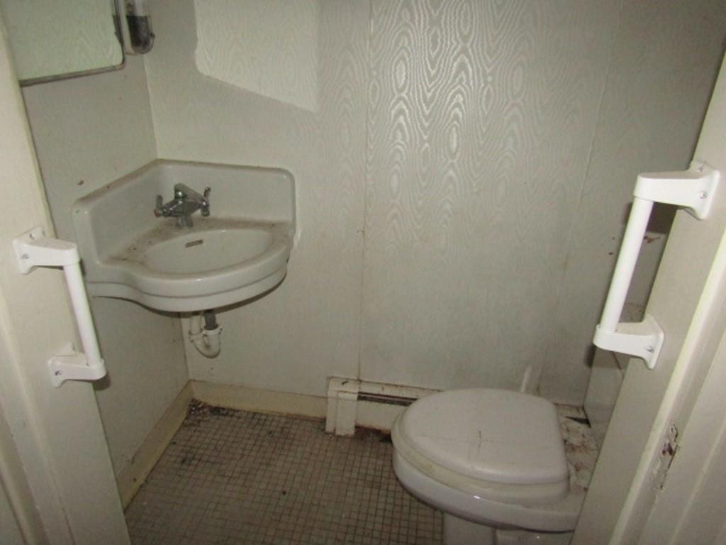 2000 Robb Hill Road Oakdale, PA 15071 - Photo 13 of 49 Gallery Image 13