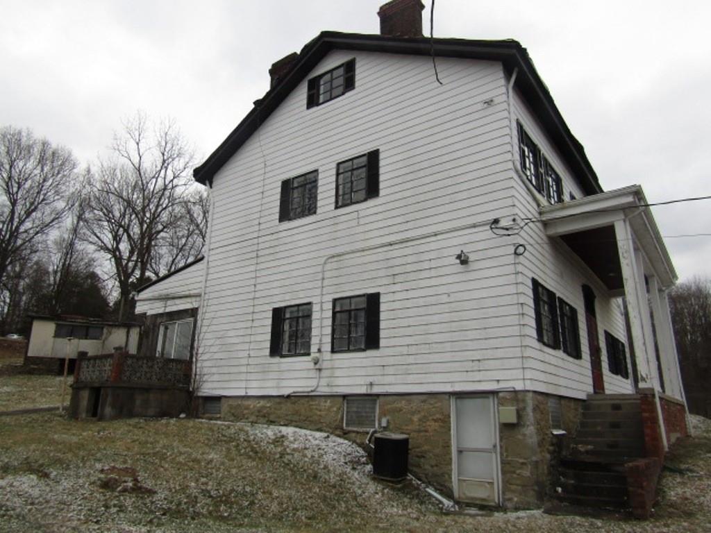 2000 Robb Hill Road Oakdale, PA 15071 - Photo 3 of 49 Gallery Image 3