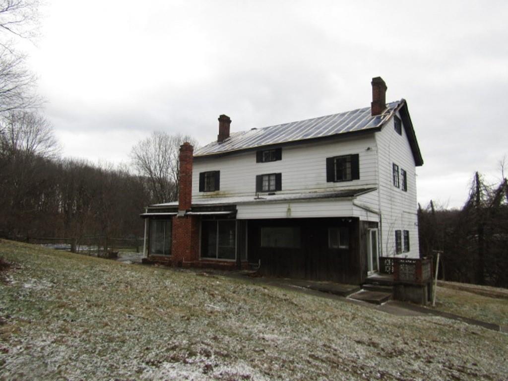 2000 Robb Hill Road Oakdale, PA 15071 - Photo 4 of 49 Gallery Image 4