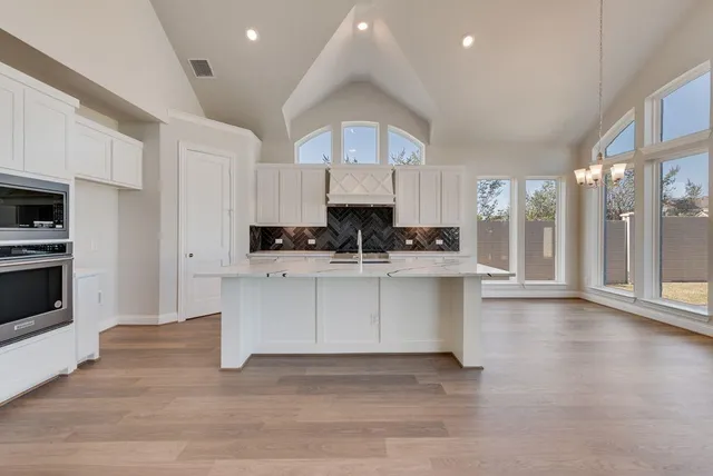 $794,363 | 6945 Pampas Place, Prairie Ridge, TX 76084