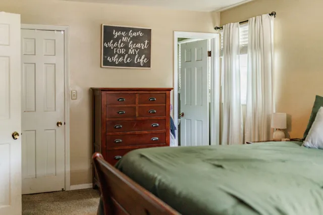 $384,900 | 1521 West 4th Street, Hobart, IN 46342