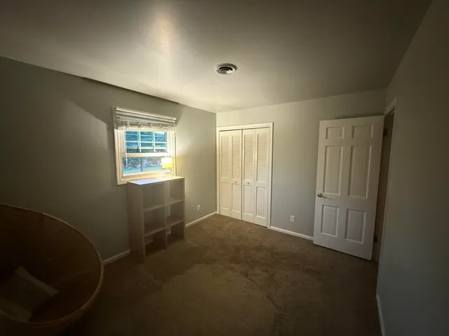 $384,900 | 1521 West 4th Street, Hobart, IN 46342