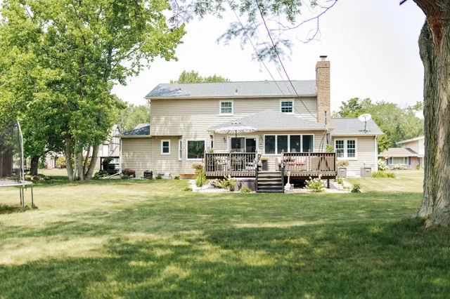 $384,900 | 1521 West 4th Street, Hobart, IN 46342