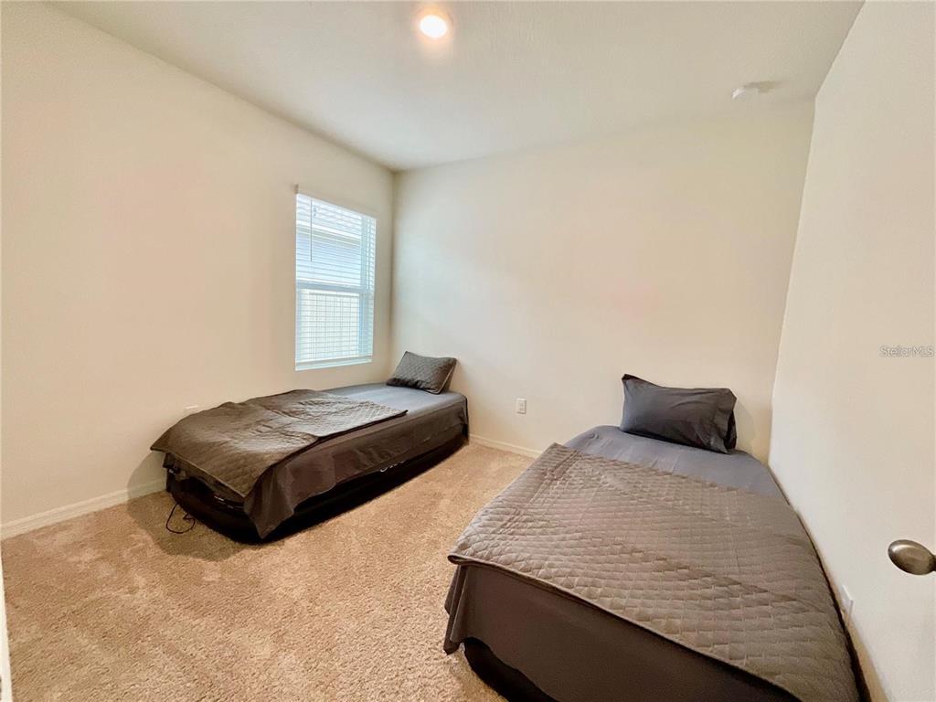 718 Chinoy Road Davenport, FL 33837 - Photo 5 of 12