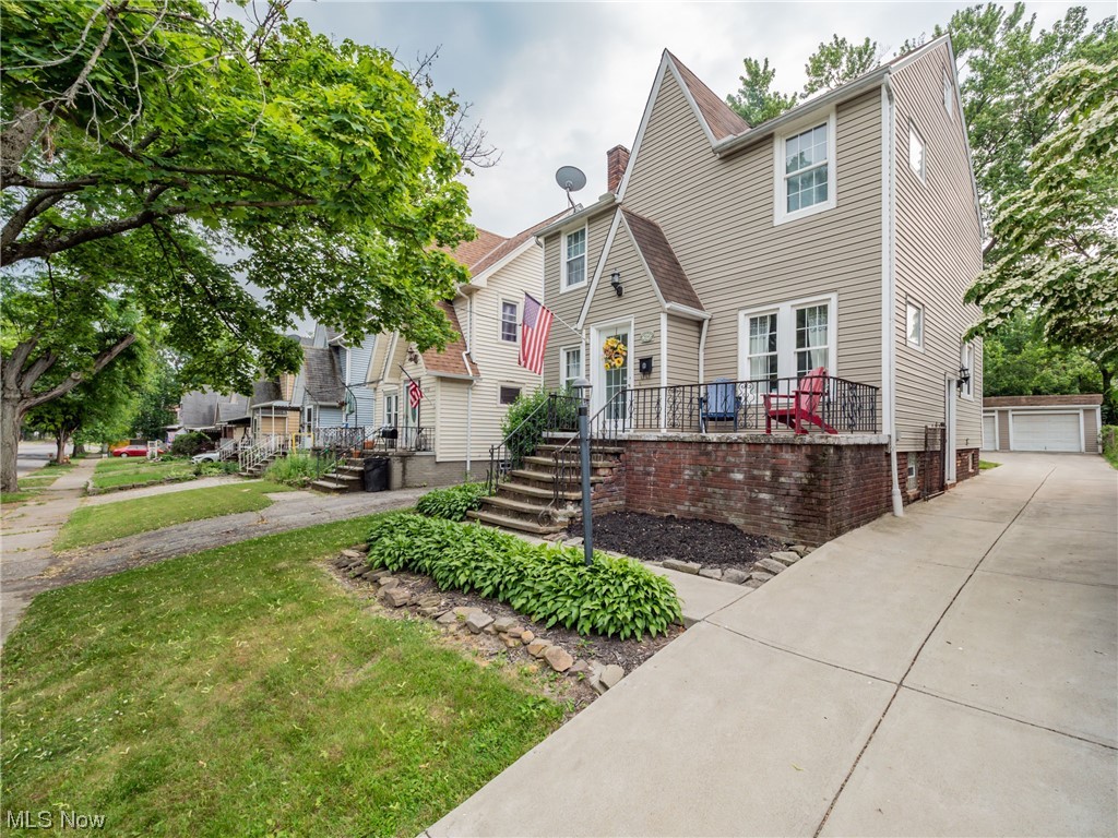 3588 Lloyd Road Cleveland, OH 44111 - Photo 2 of 35 Gallery Image 2