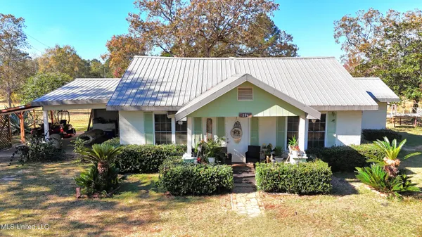 $299,000 | 294 Geiger Road, Lucedale, MS 39452