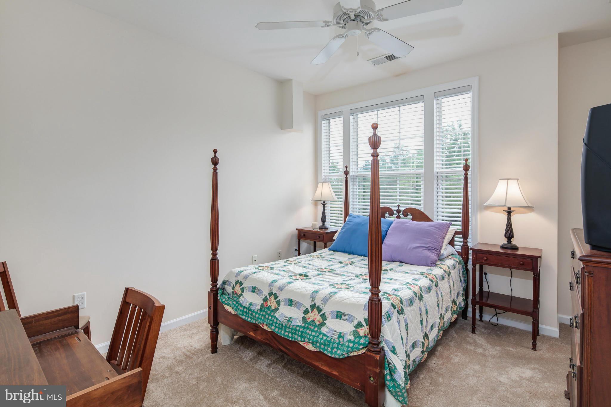 27 Booth Street, Unit 342 Gaithersburg, MD 20878 - Photo 16 of 30 Bedroom