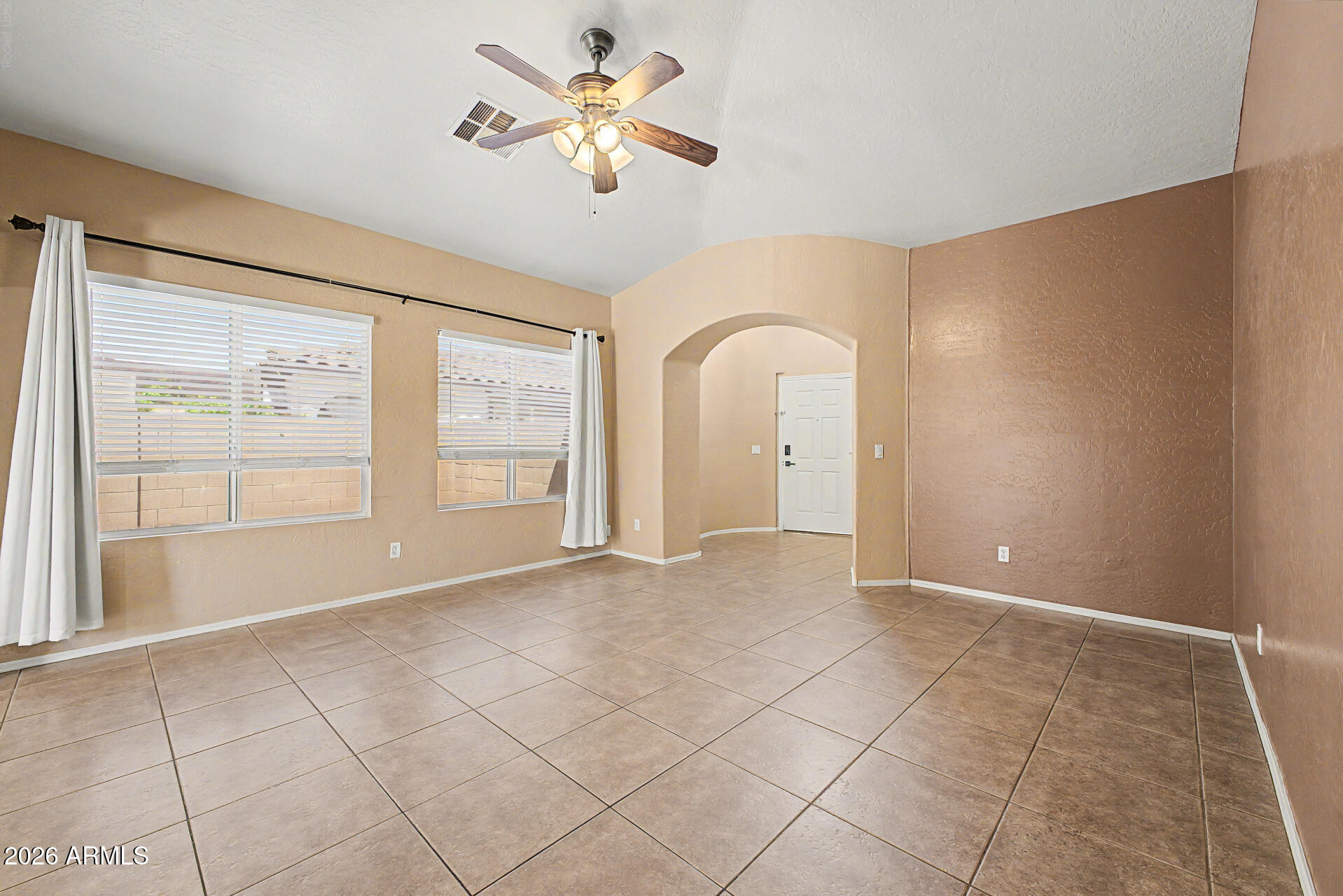 14867 West Wethersfield Road Surprise, AZ 85379 - Photo 2 of 19 09 - Wethersfield 14867