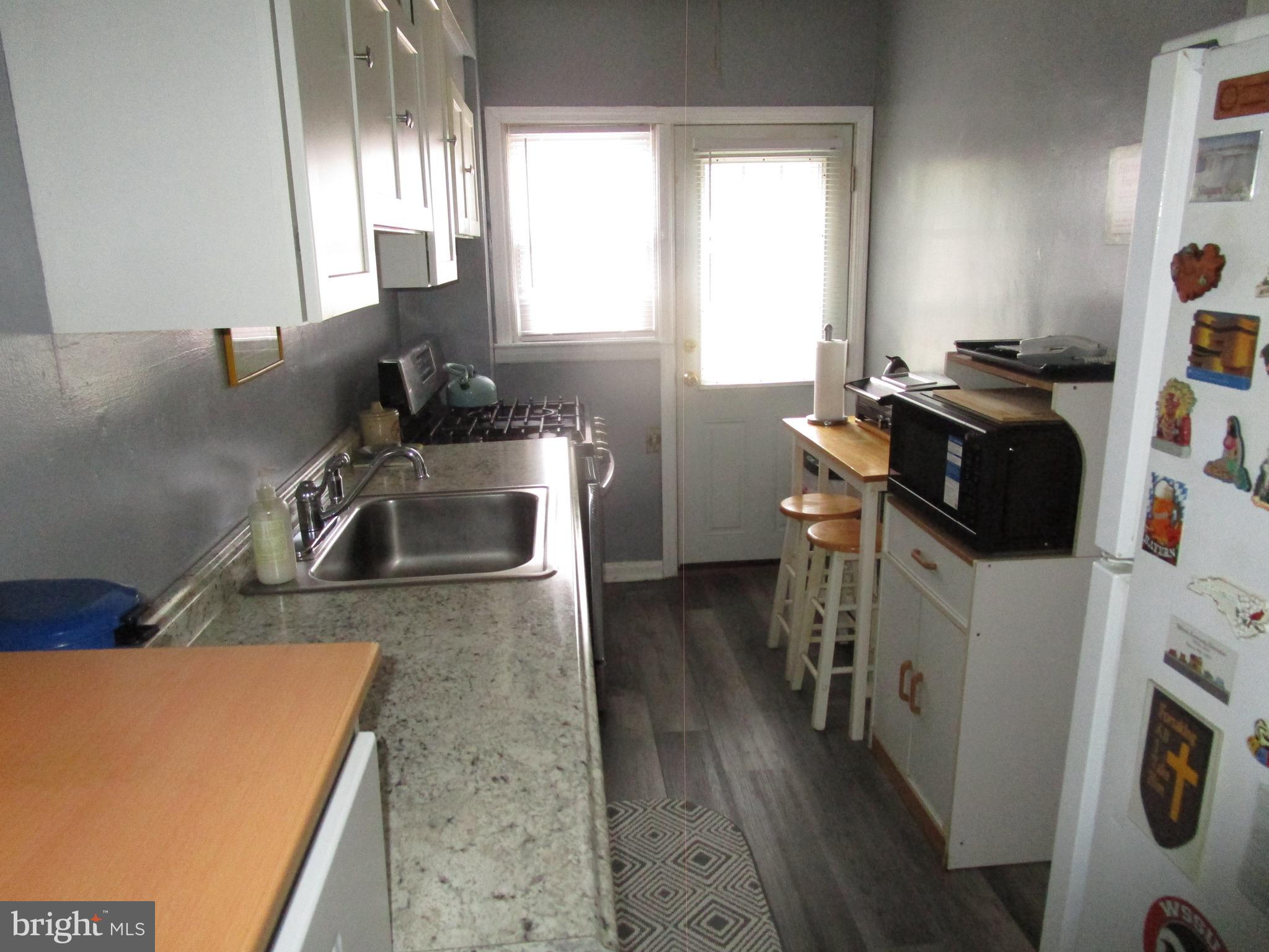 4530 Manorview Road Baltimore, MD 21229 - Photo 8 of 22 Gallery Image 8