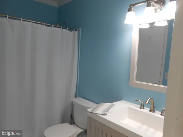 $2,700 | 39 Mediterranean Court, Barnegat, NJ 08005