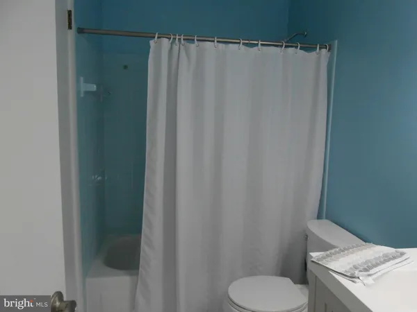 $2,550 | 39 Mediterranean Court, Barnegat, NJ 08005