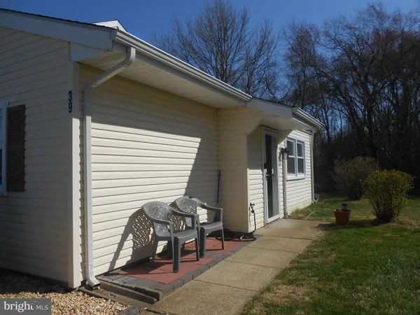 $2,700 | 39 Mediterranean Court, Barnegat, NJ 08005