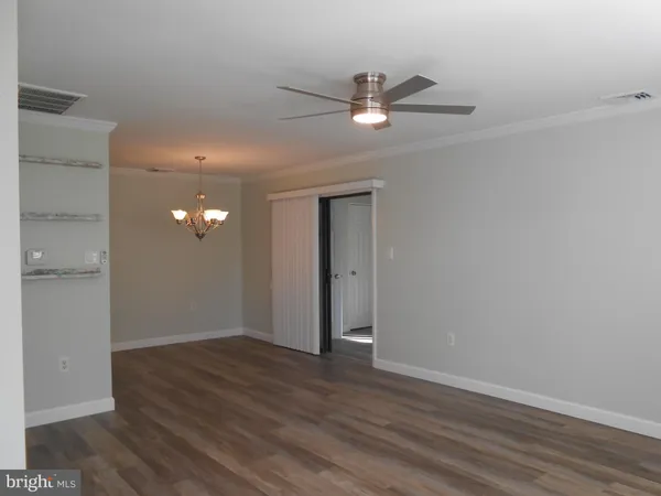 $2,700 | 39 Mediterranean Court, Barnegat, NJ 08005