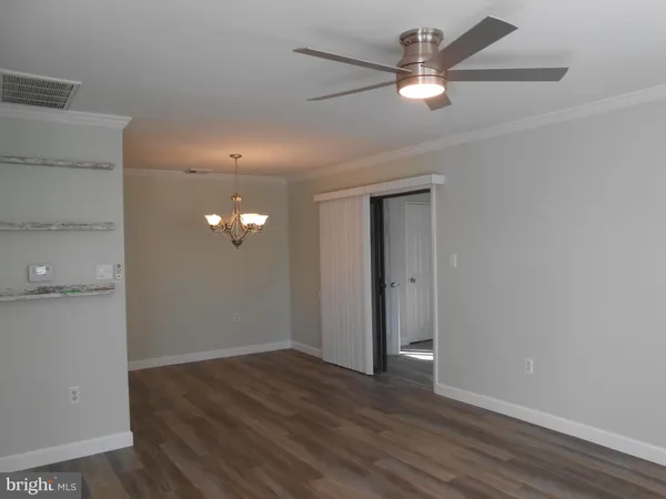 $2,700 | 39 Mediterranean Court, Barnegat, NJ 08005