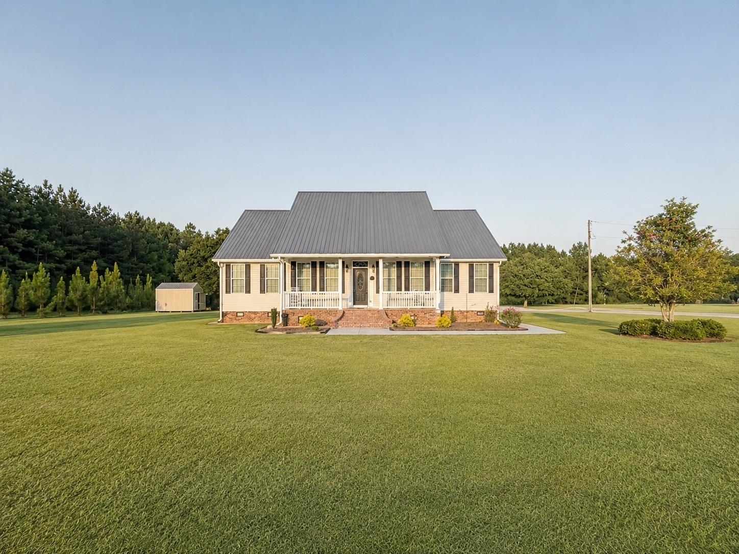 4275 State Rd S-21-359 Johnsonville, SC 29555 - Photo 1 of 58