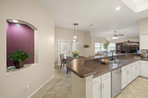 $360,000 | 6408 St Leonard Drive, Arlington, TX 76001