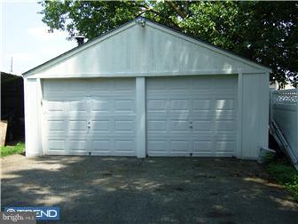 1135 North Maple Avenue Maple Shade, NJ 08052 - Photo 4 of 9 Gallery Image 4