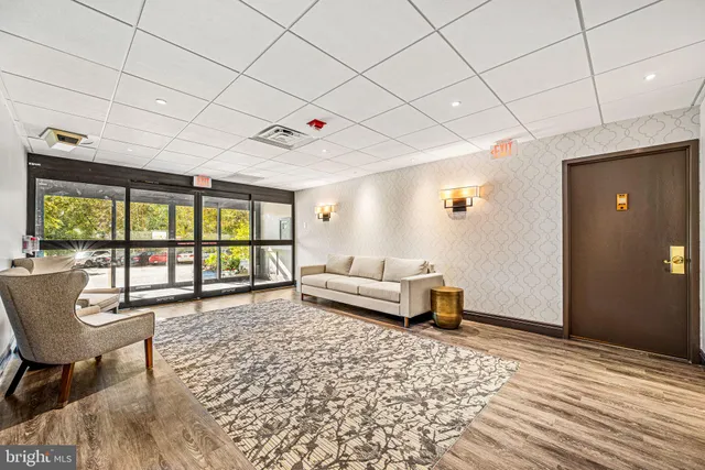 $199,900 | 801 Yale Avenue, Unit 827, Swarthmore, PA 19081