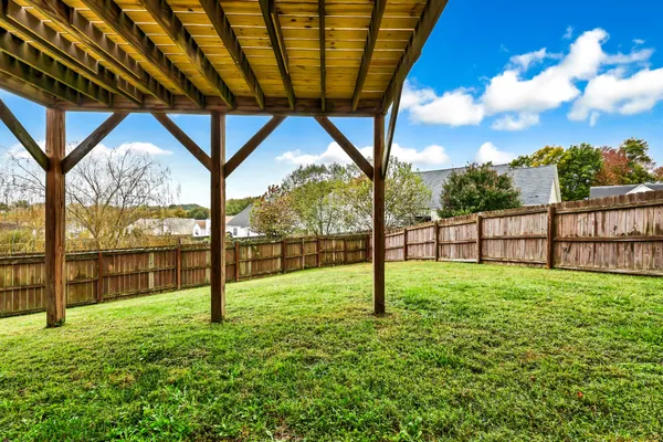 $345,000 | 410 River Heights Drive, Clarksville, TN 37040