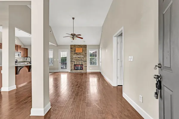 $345,000 | 410 River Heights Drive, Clarksville, TN 37040