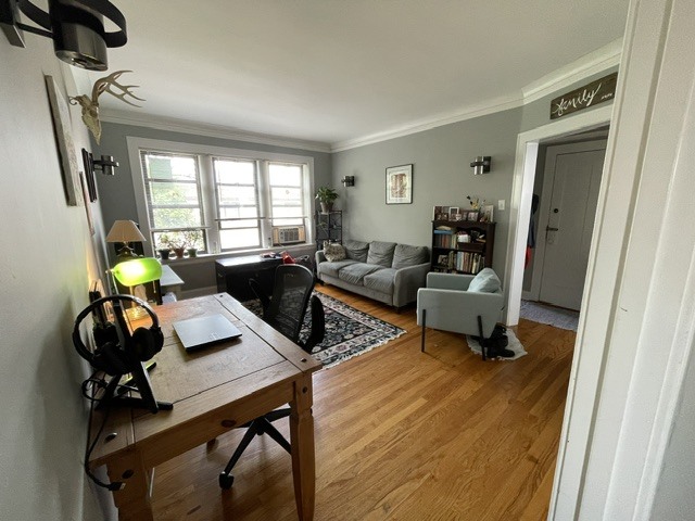 1614 North Harding Avenue, Unit 2W Chicago, IL 60647 - Photo 7 of 20