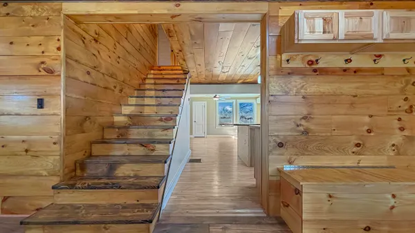 $229,900 | 16 Bennett Drive, Caribou, ME 04736