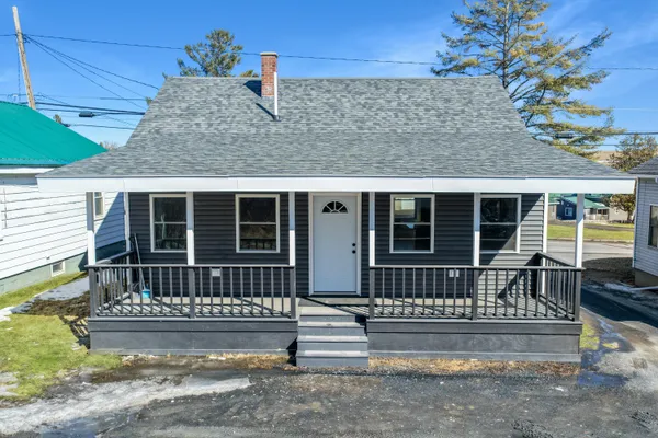 $229,900 | 16 Bennett Drive, Caribou, ME 04736