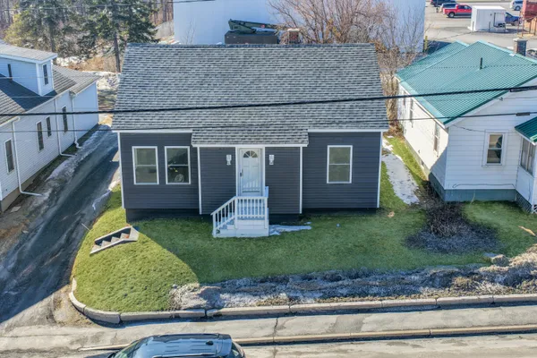 $229,900 | 16 Bennett Drive, Caribou, ME 04736