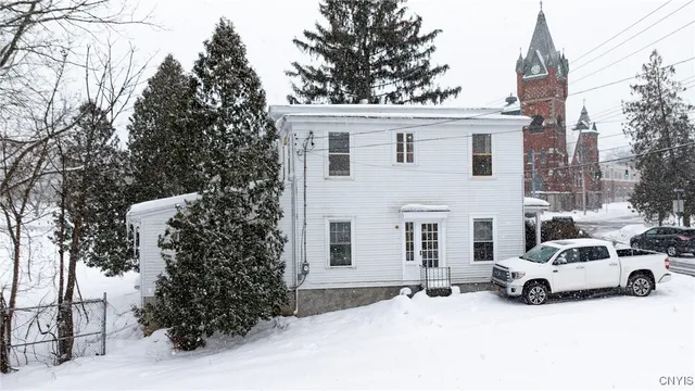 $195,000 | 233 Cedar Street, Oneida, NY 13421
