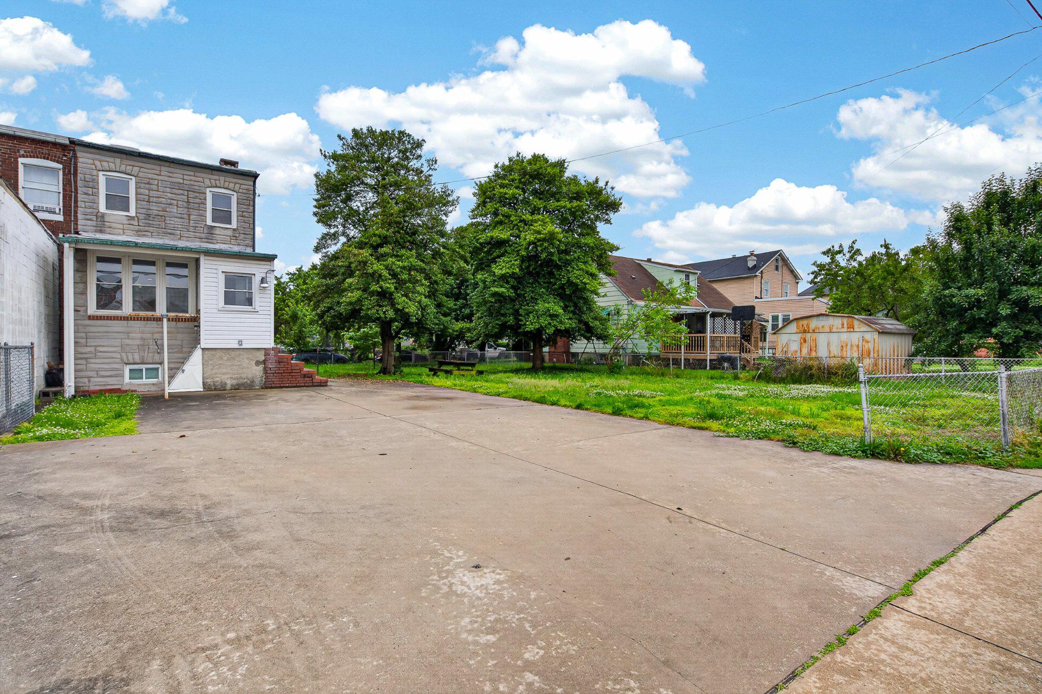 262 Colgate Baltimore, MD 21222 - Photo 35 of 48 Spacious lot with 4 car driveway