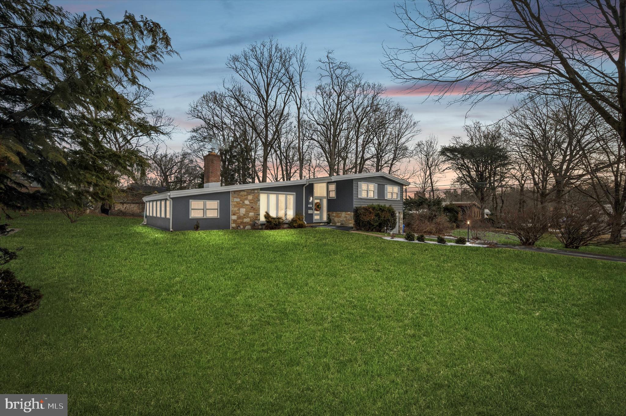 227 Glenwood Road Elkins Park, PA 19027 - Photo 2 of 32