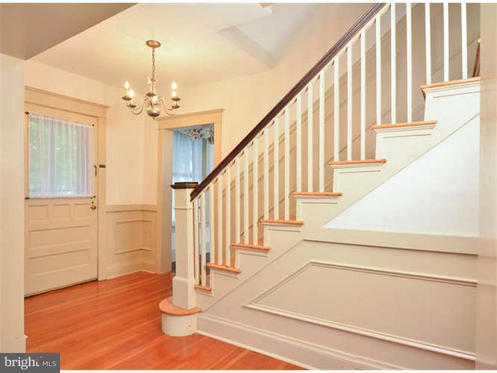 1208 Old Lancaster Road Berwyn, PA 19312 - Photo 4 of 14 Foyer