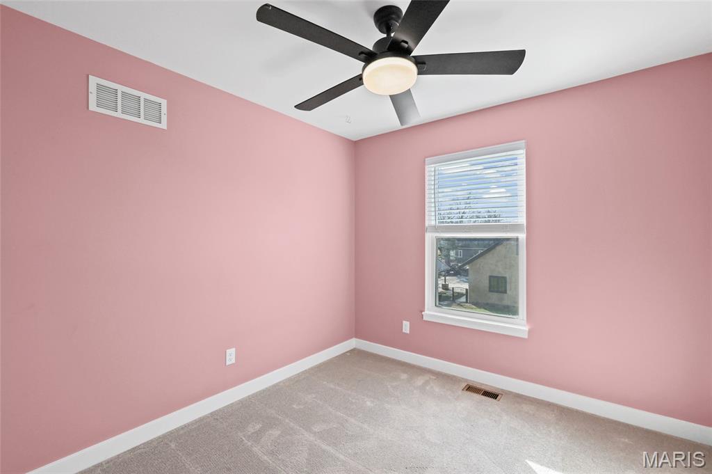 9210 Sappington Road St. Louis, MO 63126 - Photo 26 of 59