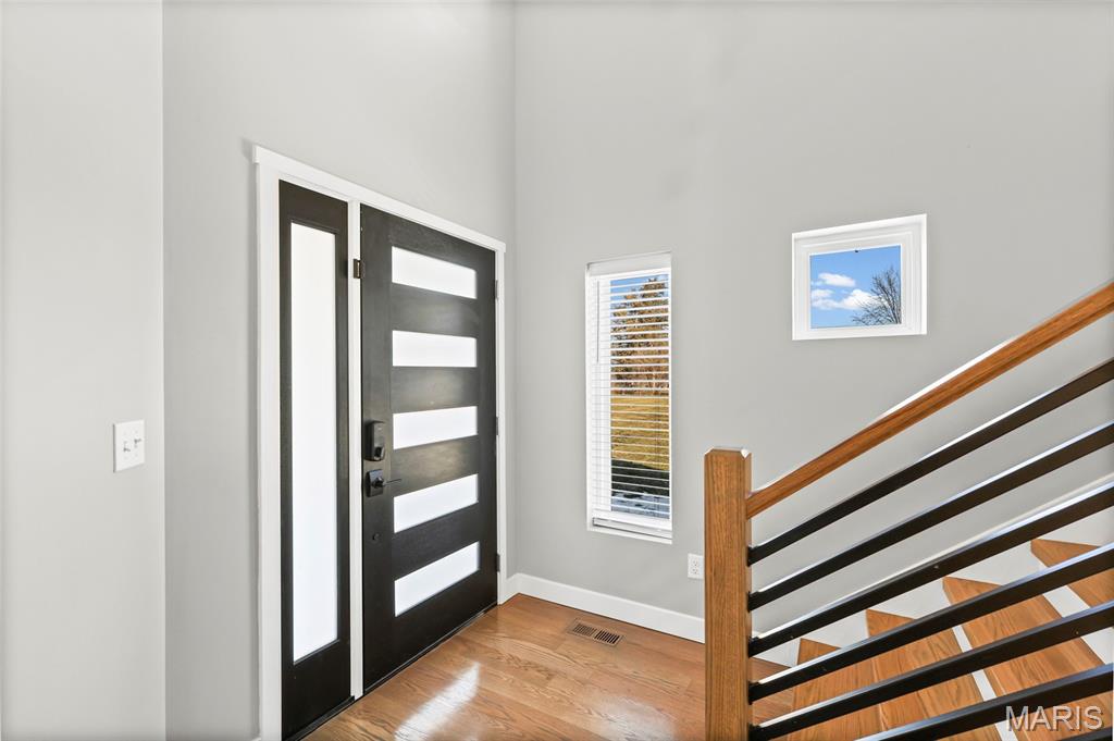 9210 Sappington Road St. Louis, MO 63126 - Photo 5 of 59