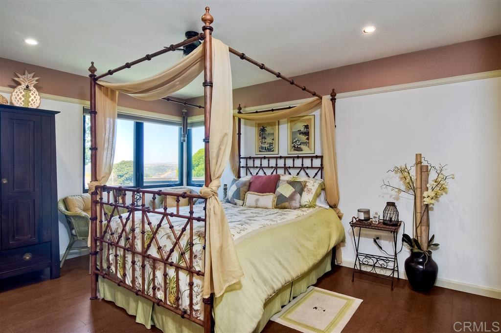 1740 Gascony Road Encinitas, CA 92024 - Photo 13 of 25