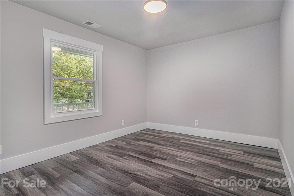 8340 Barncliff Road Charlotte, NC 28227 - Photo 22 of 34 Gallery Image 22