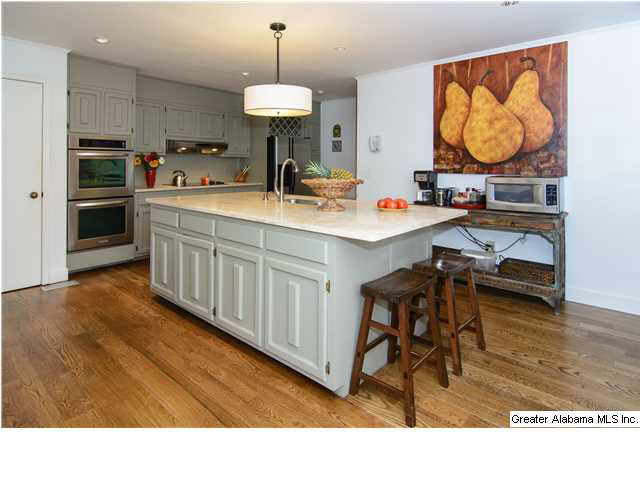 3668 Brookwood Road Birmingham, AL 35213 - Photo 11 of 32