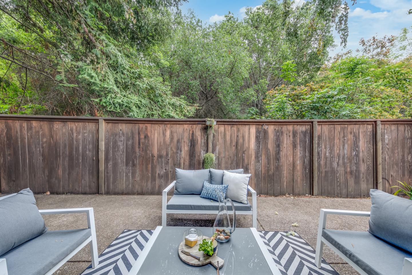 500 West Middlefield Road, Unit 97 Mountain View, CA 94043 - Photo 21 of 33 Gallery Image 21