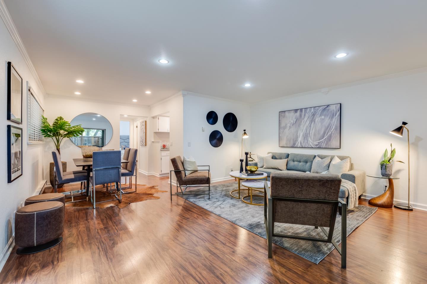 500 West Middlefield Road, Unit 97 Mountain View, CA 94043 - Photo 3 of 33 Gallery Image 3
