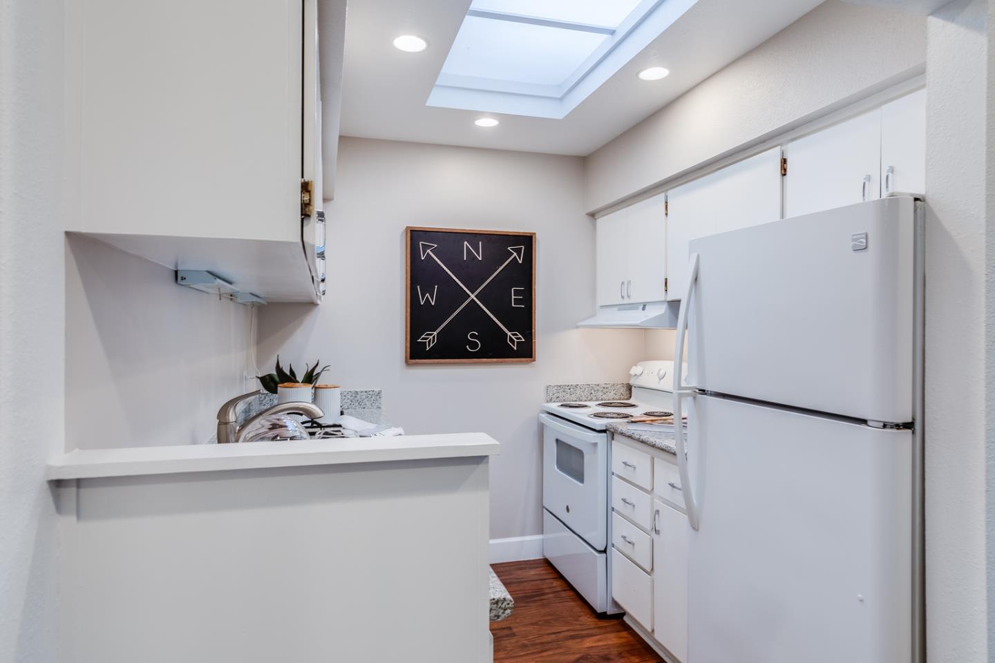 500 West Middlefield Road, Unit 97 Mountain View, CA 94043 - Photo 8 of 33 Gallery Image 8