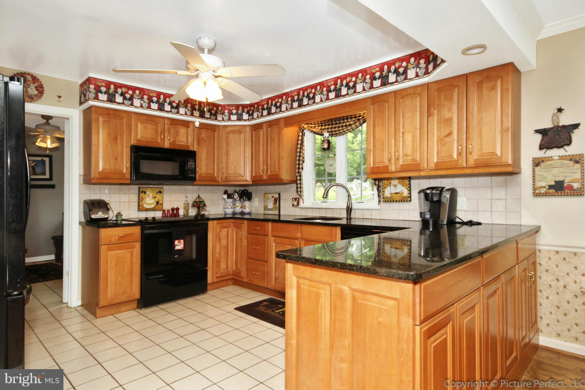 3904 Sundown Road Brookeville, MD 20882 - Photo 12 of 30 Kitchen