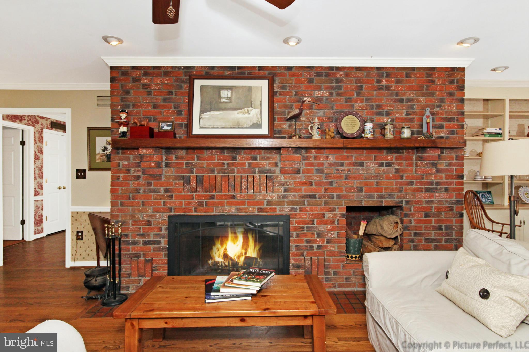 3904 Sundown Road Brookeville, MD 20882 - Photo 19 of 30 Family Room