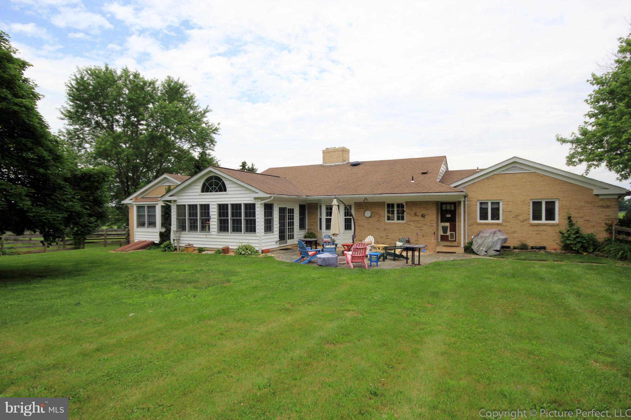 3904 Sundown Road Brookeville, MD 20882 - Photo 29 of 30 Exterior (Rear)
