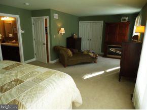 13 Sugar Hill Road Manahawkin, NJ 08050 - Photo 8 of 23 Gallery Image 8