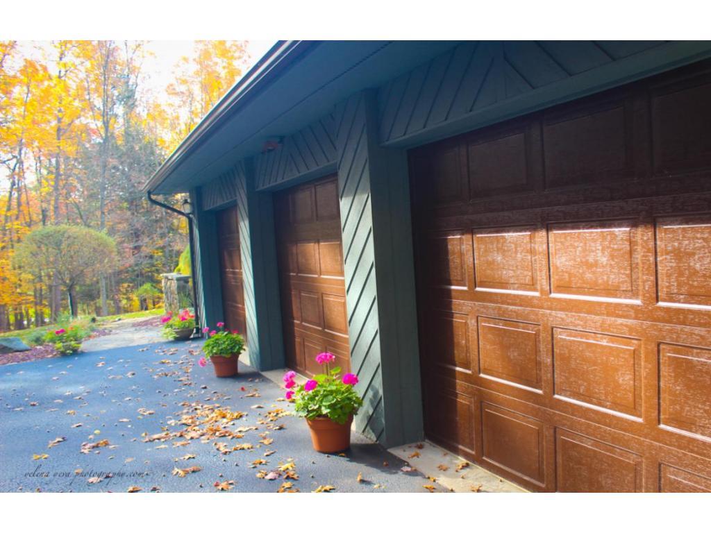 405 Meeker Road Vestal, NY 13850 - Photo 5 of 23 Gallery Image 5