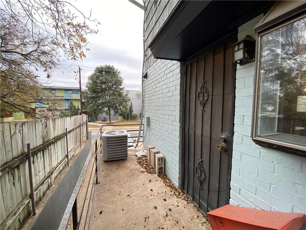 2413 Leon Street, Unit 101 Austin, TX 78705 - Photo 22 of 22 a view of balcony with furniture