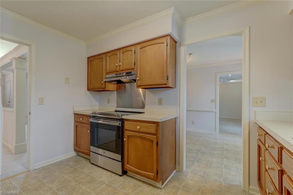 5204 Nantucket Road Greensboro, NC 27455 - Photo 13 of 41 Gallery Image 13