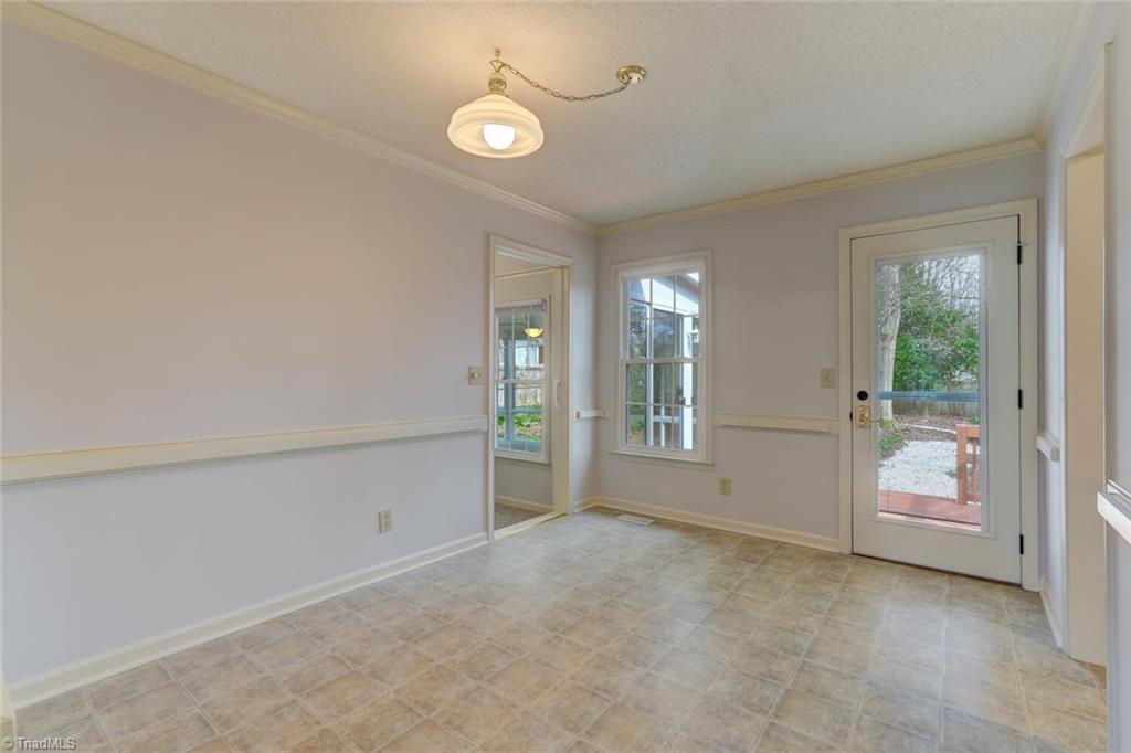 5204 Nantucket Road Greensboro, NC 27455 - Photo 17 of 41 Gallery Image 17