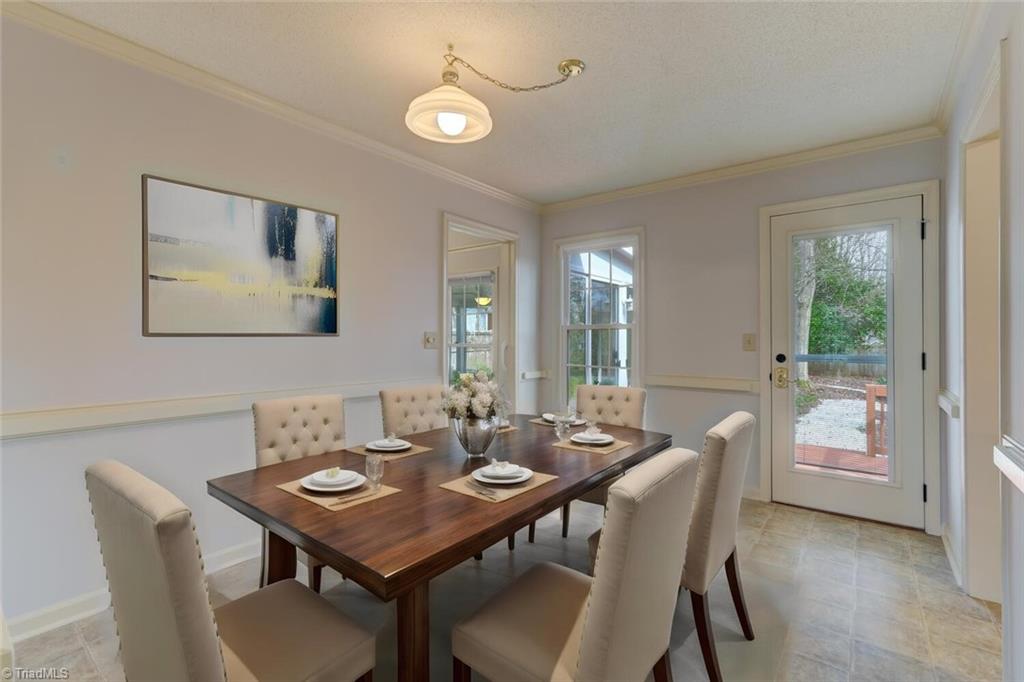 5204 Nantucket Road Greensboro, NC 27455 - Photo 18 of 41 Gallery Image 18