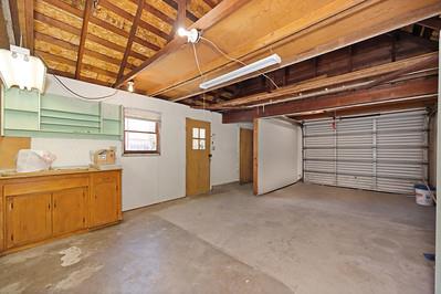 535 Myrtle Avenue Modesto, CA 95350 - Photo 33 of 42 a view of a room with cabinets